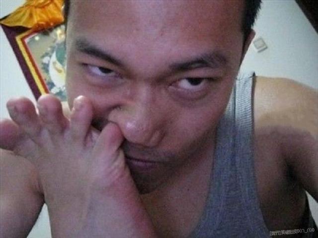Nose-picking-with-toe-_t37w.jpg